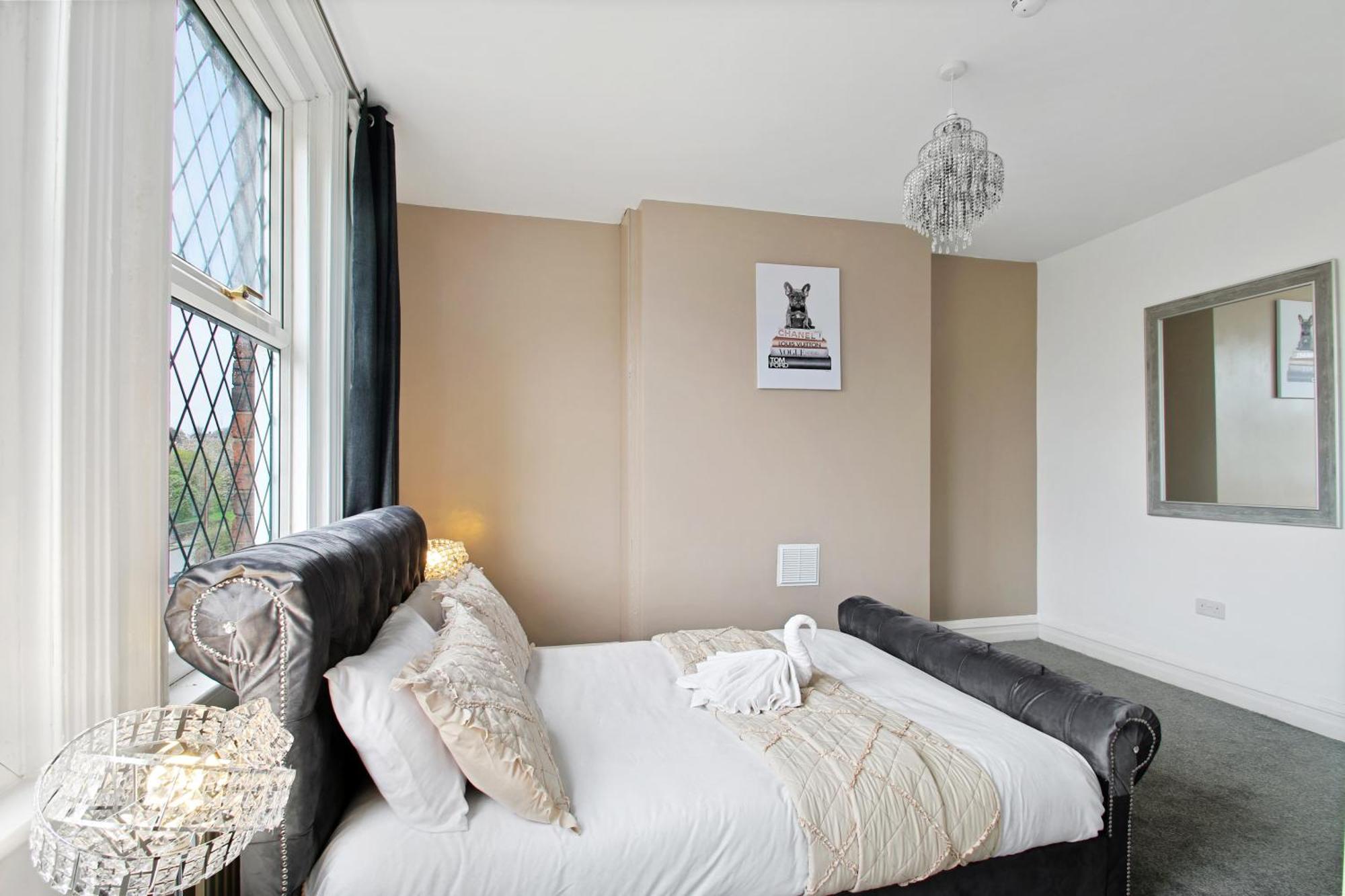 Home In Woodhouse, Leeds,Free 4 Car Parking,Free Wifi Λιντς Εξωτερικό φωτογραφία